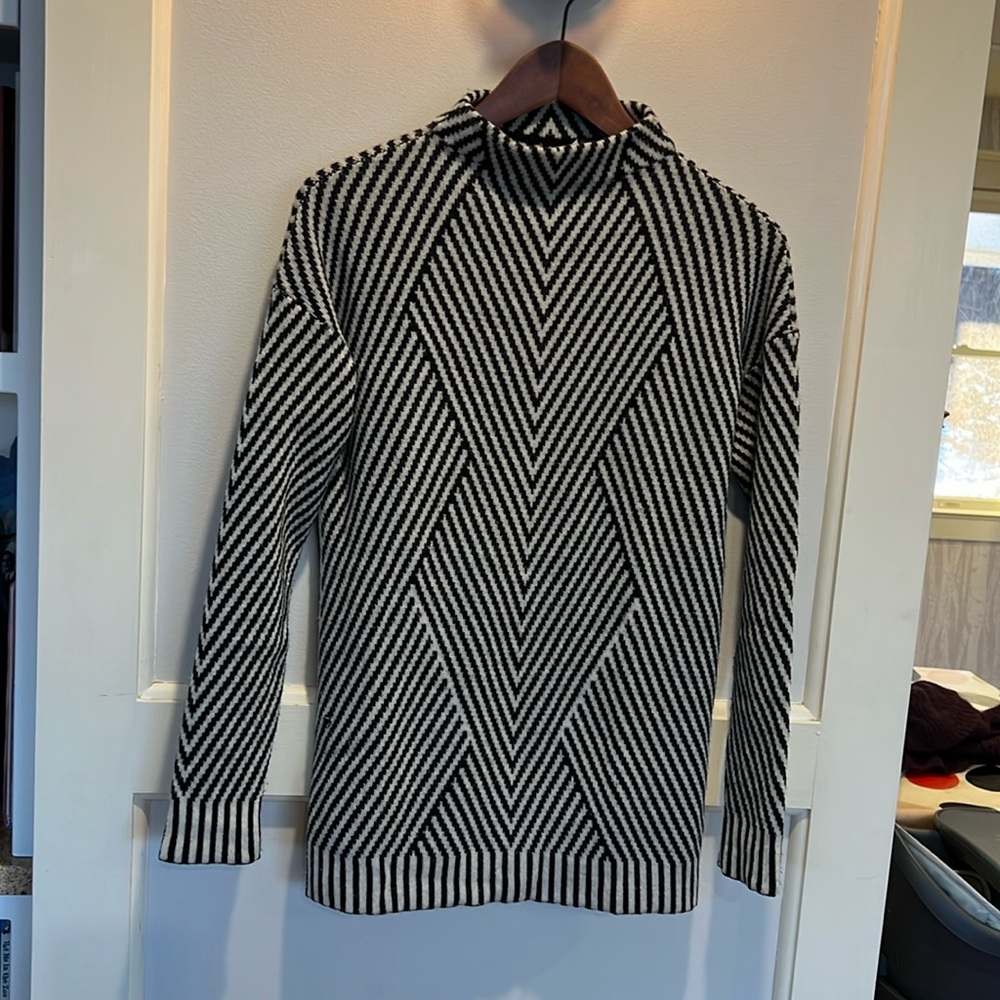 Karen Millen Black and White Striped Sweater 100% wool